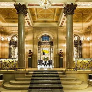 **** Hotel Hilton Opera França